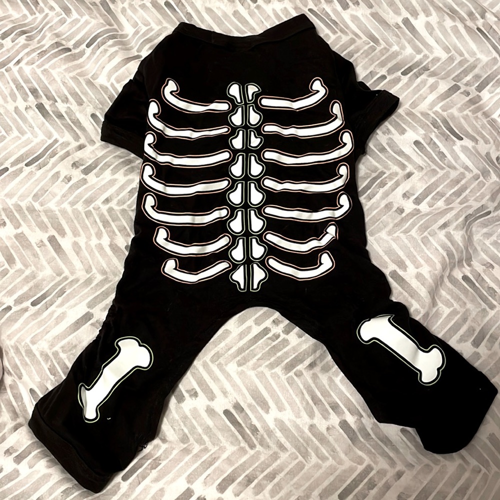 🦴 Glow In The Dark Skeleton Onesie - Small Dog